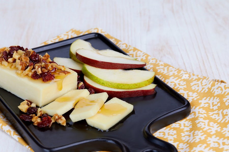California Walnuts joins USA Pears, Cabot Cheese in 360° Promotion