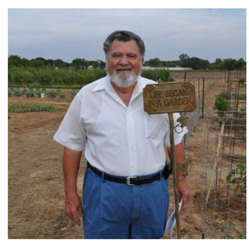 Texas church garden yields 20K lbs. of produce